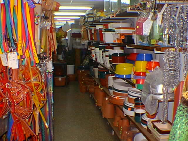 ACCESORIOS PARA PERROS Y GATOS